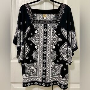 Flutter Sleeve Blouse w/Square Embellished Neckline. Sz 1X. Worn Once.